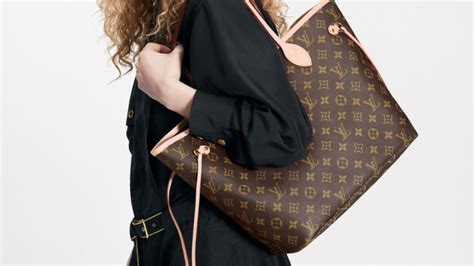 10 best alternatives to the Louis Vuitton Speedy bag .